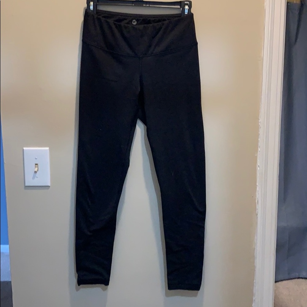 Black leggings
